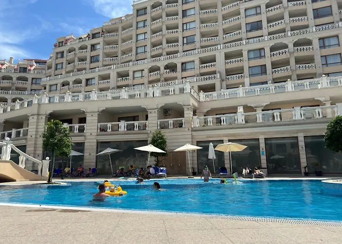 South Bay Luxury * Βάρνα