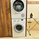 South Bay Luxury Apartman *