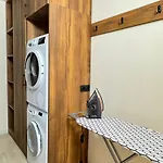 South Bay Luxury Apartman