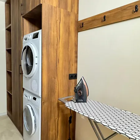 South Bay Luxury דירה